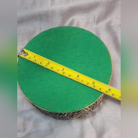 Vintage Wine Bottle Coaster in Silver Plate with felt bottom - Picture 7 of 9